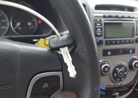 2010 Hyundai Santa Fe Gls from USA, damaged, VIN 5NMSG3AB7AH386858